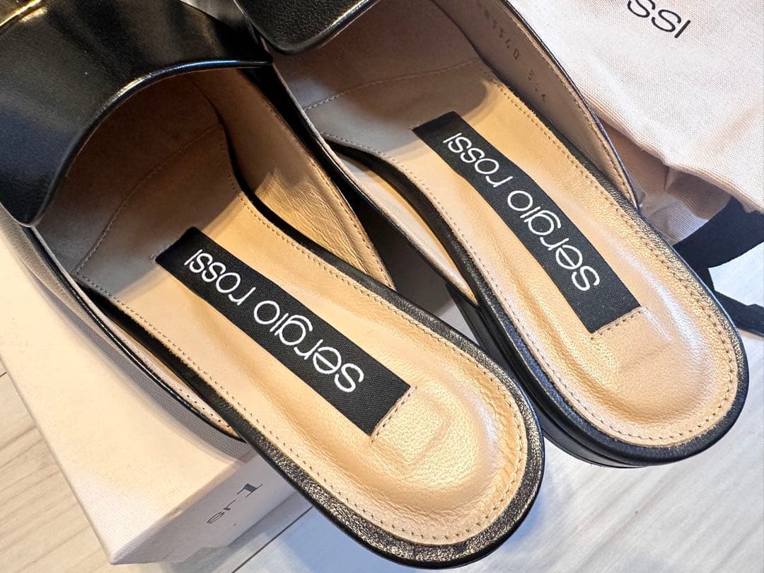 未使用　Sergio Rossi sr1 ブラックミュール 35.5