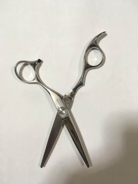 ヘアカット用シザー