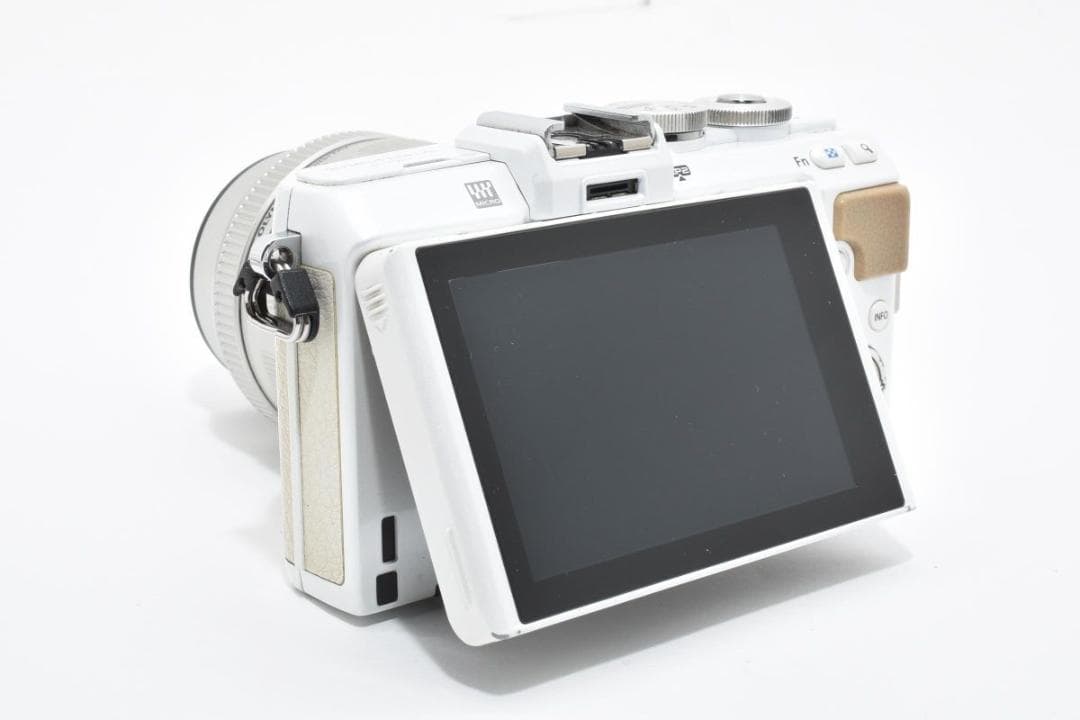 【箱付き】 OLYMPUS オリンパス Pen E-PL7 ミラーレス一眼カメラ