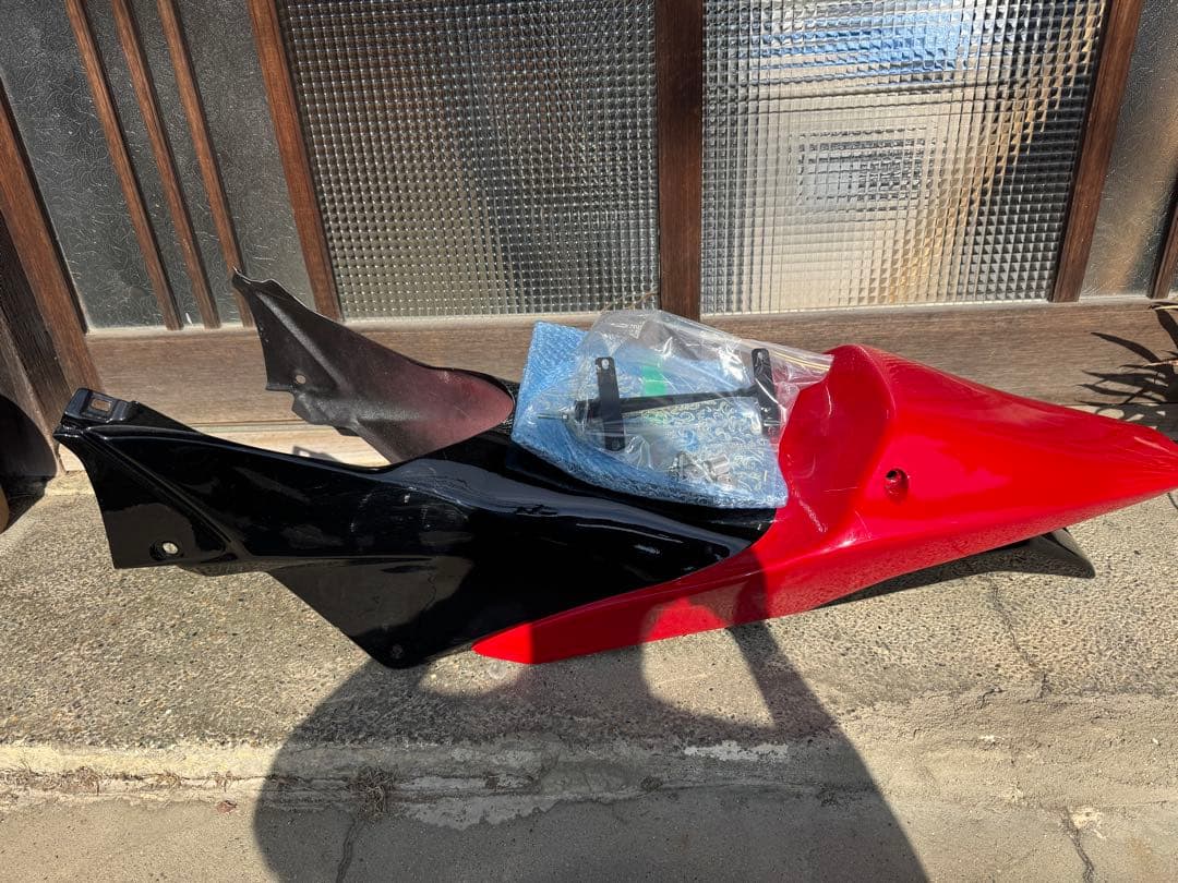 CBR250R FRP シートカウル