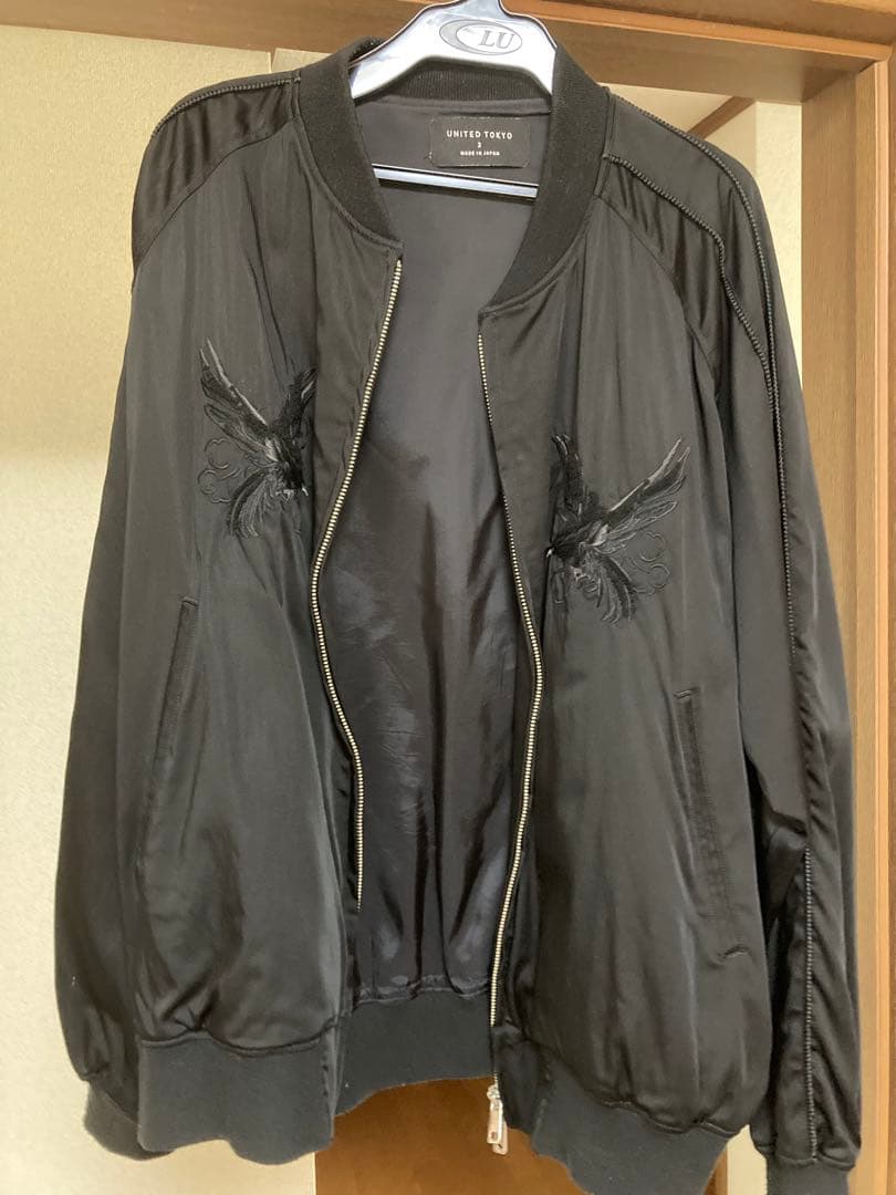 マ*ー様 UNITED TOKYO エンブロイダリースーベニアジャケット　スカジ