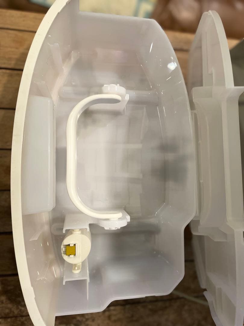 ✨ほぼ新品✨ Panasonic 衣類乾燥除湿機 F-YZHX60 除湿乾燥機