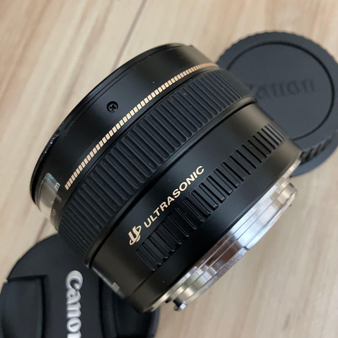Canon EF 50mm f1.4 USM キレイ 前後キャップ、純正フード付