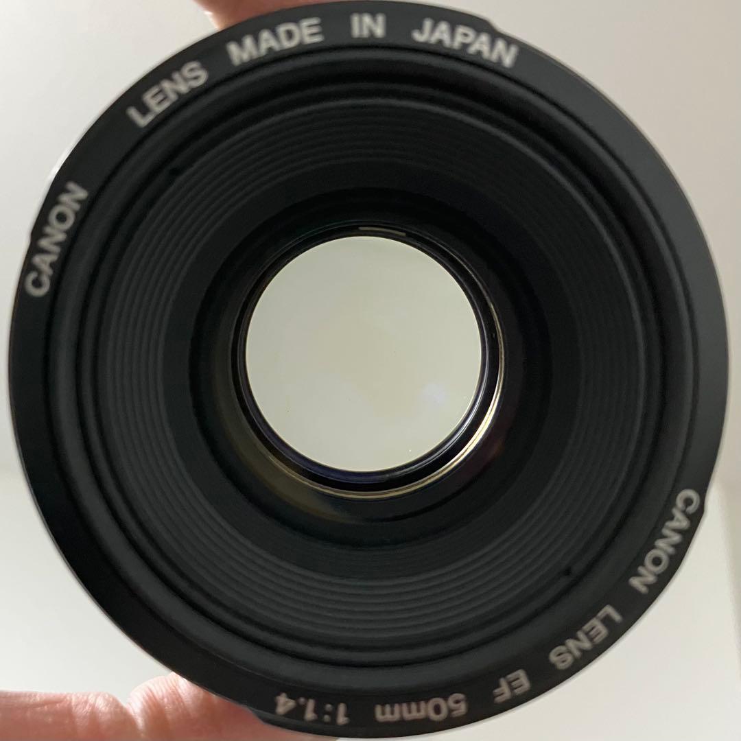 Canon EF 50mm f1.4 USM キレイ 前後キャップ、純正フード付