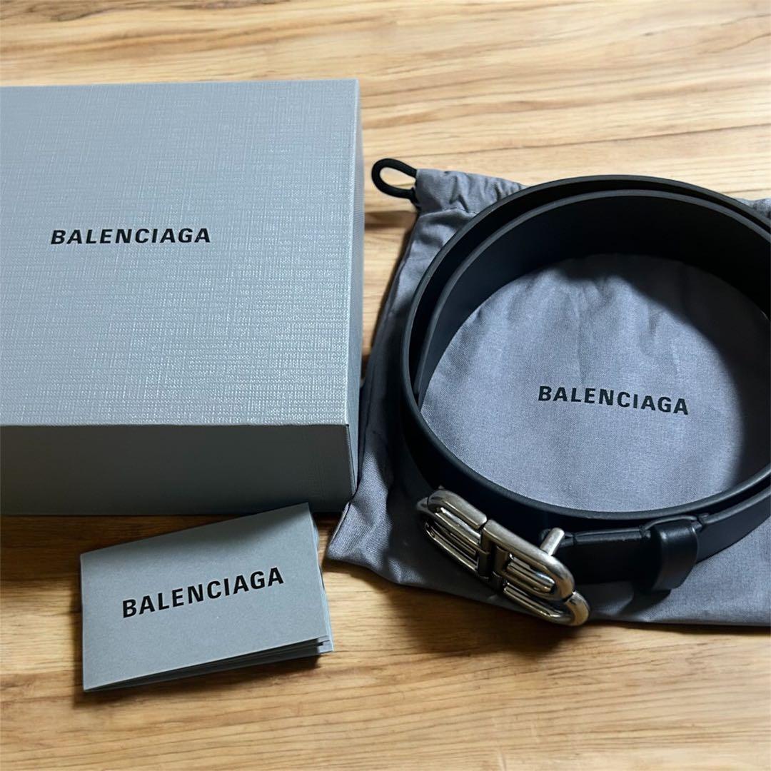 BALENCIAGA BBラージレザーベルト ブラック