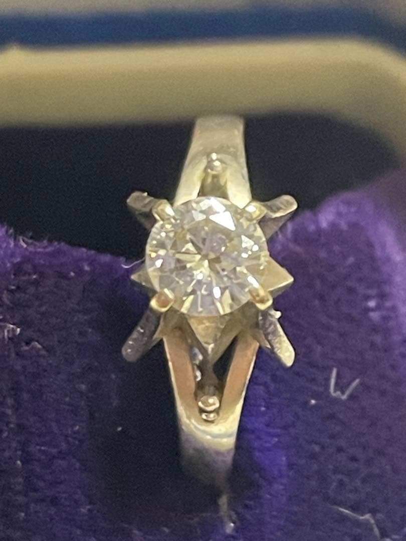 K14WG ダイヤモンド0.44ct 一粒リング 約3g 刻印あり　指