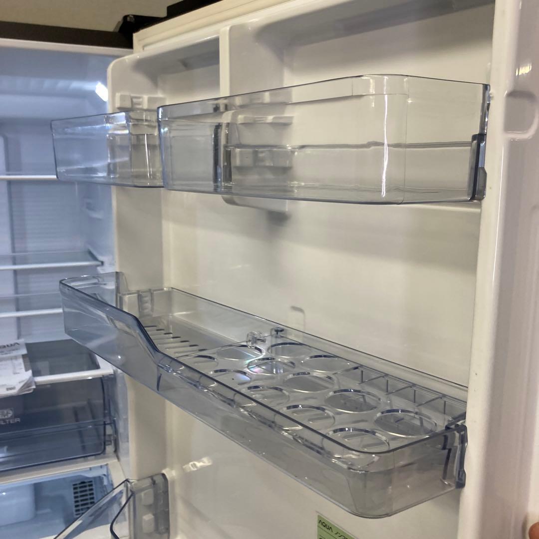 【高年式美品】自動製氷付きダークウッド仕上げ 4ドア冷蔵庫 3引き出し