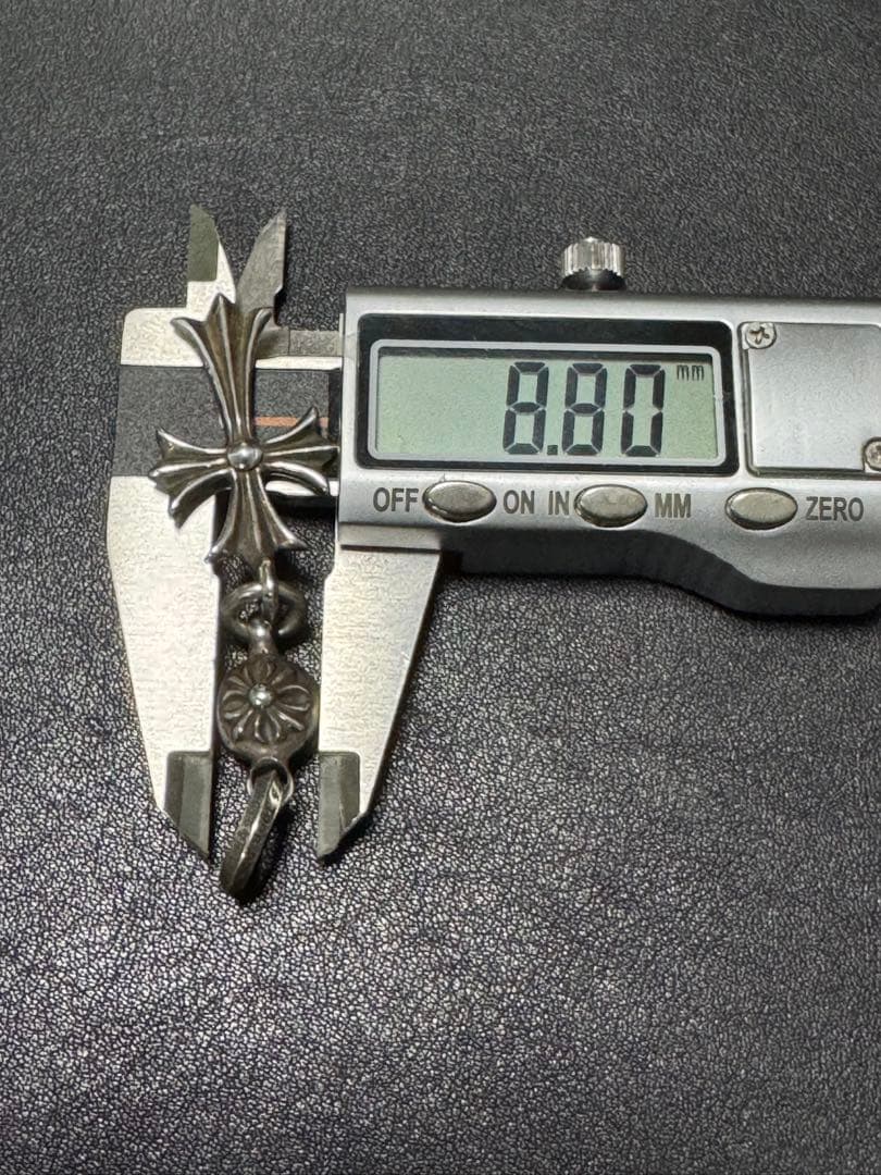 クロムハーツ 1ボールタイニーCHクロス ボールチェーン