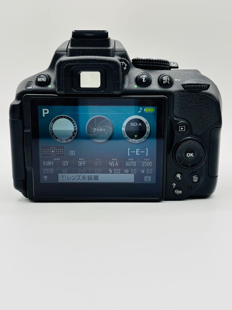 Nikon D5300 ボディ デジタル一眼レフカメラ SC:9900