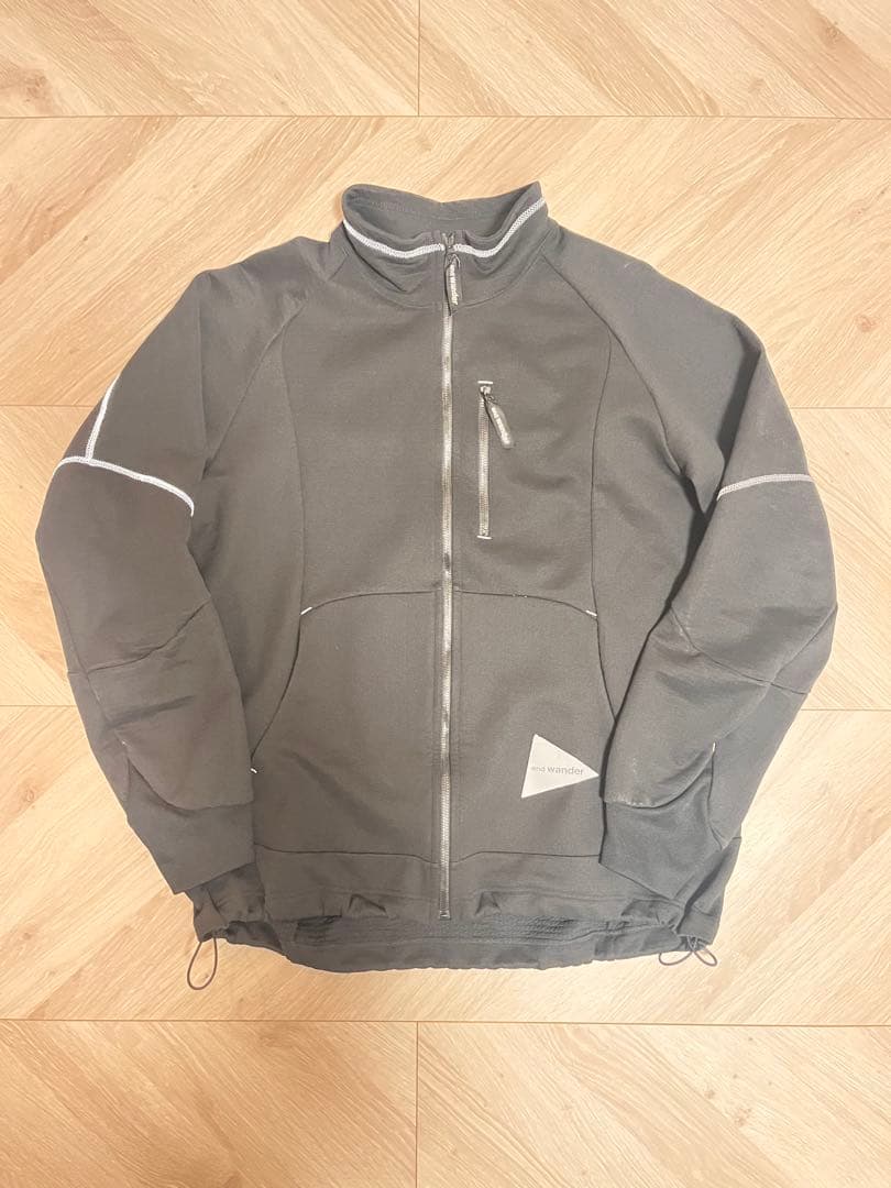 美品and wander POLARTEC power air jacket