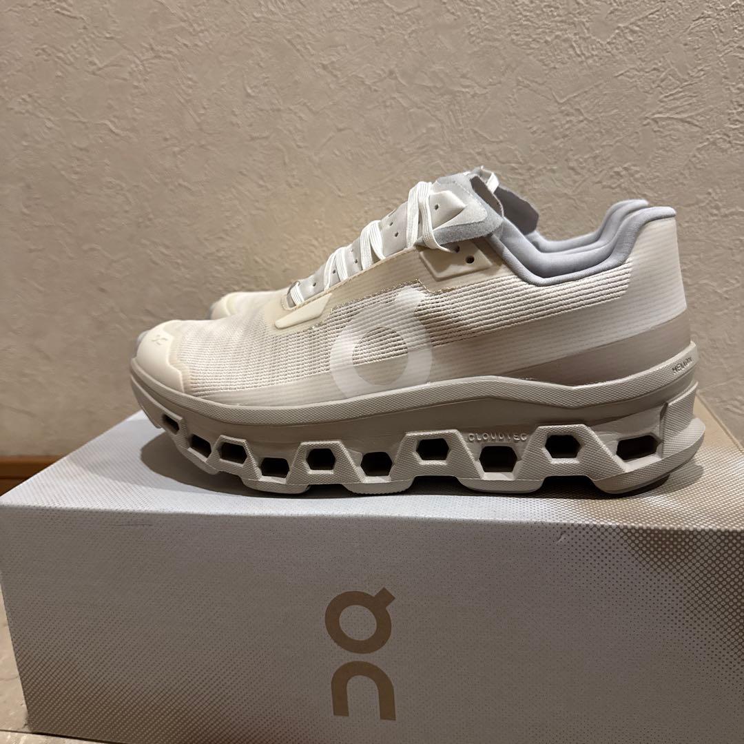 On Cloudmonster Void オン クラウドモンスター ヴォイド