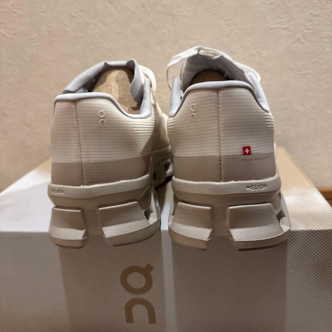 On Cloudmonster Void オン クラウドモンスター ヴォイド