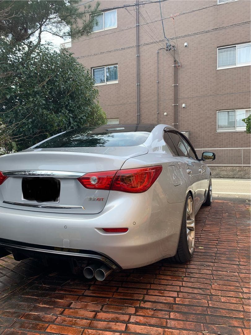 V37 スカイライン　リアストレートマフラー