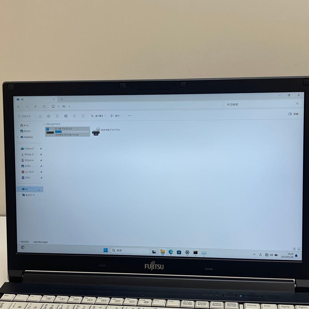 #934 富士通 Lifebook A576/P i5-6200U 8GB