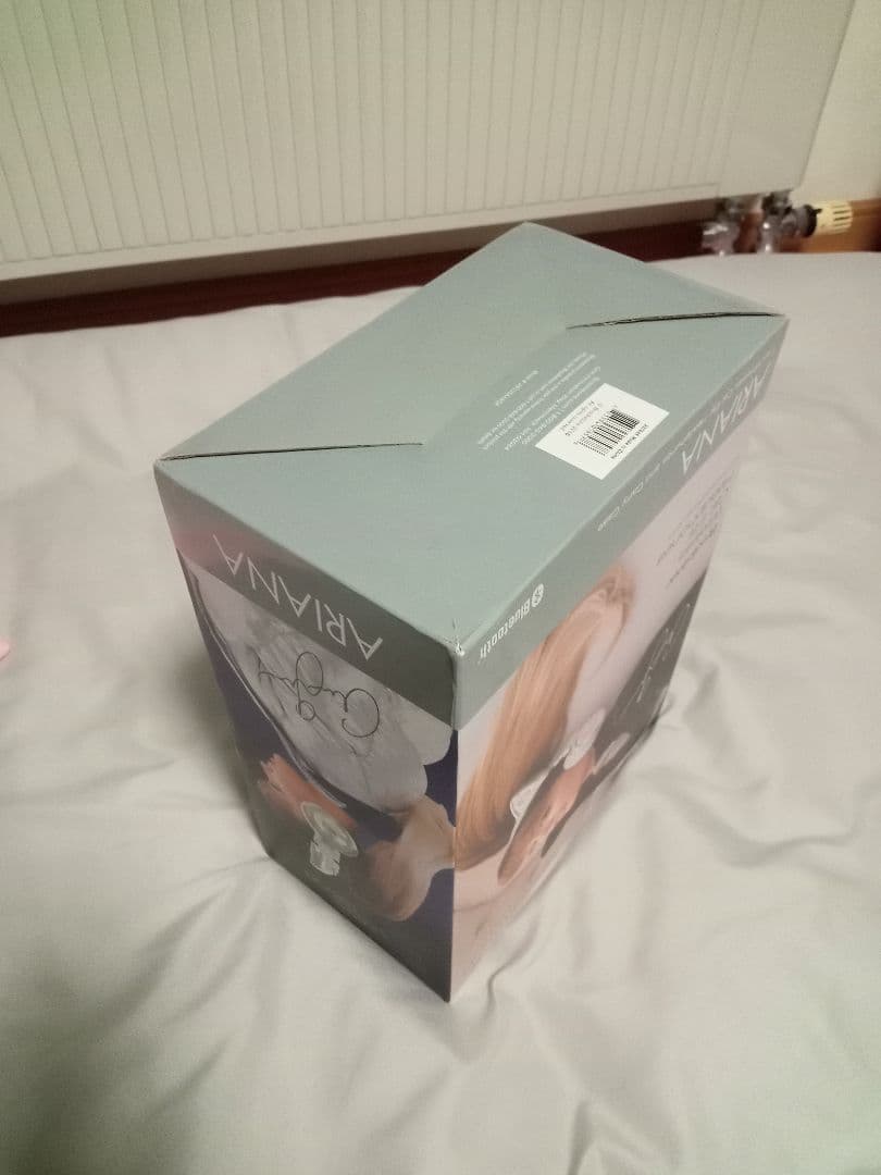 Brookstone猫耳ヘッドホン限定版アリアナ・グランデ ワイヤレスモデル