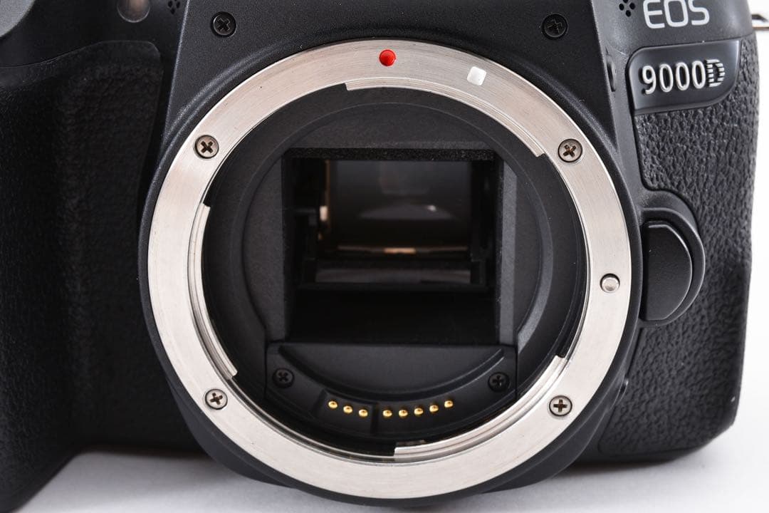 一眼レフカメラ/Canon EOS 9000D標準&望遠ダブルレンズセット