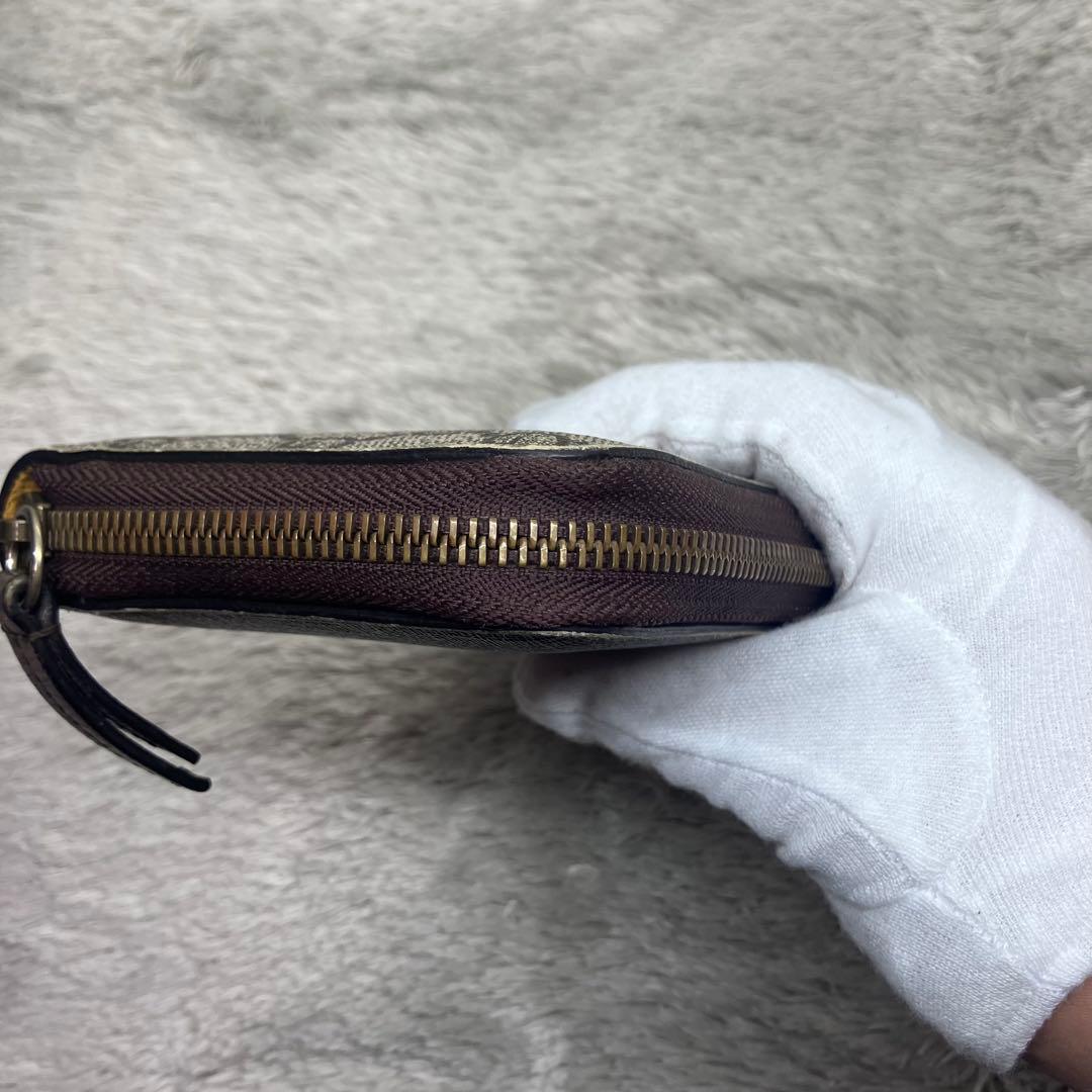 美品✨GUCCI タイガーヘッド ラウンドジップ GG 473953