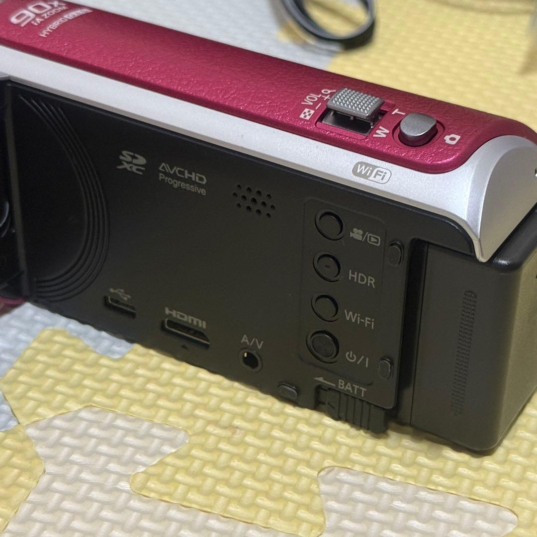Panasonic HC-W590M パナソニック　ピンク