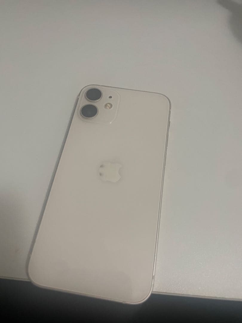 Apple iPhone 12 mini ホワイト 本体