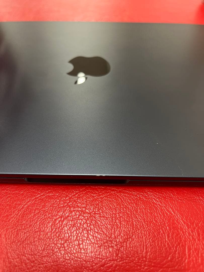 M2チップ搭載13インチ MacBook Air ミッドナイト