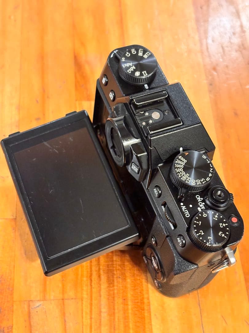 富士フイルム FUJIFILM X-T10 ボディ 動作未確認　ジャンク品