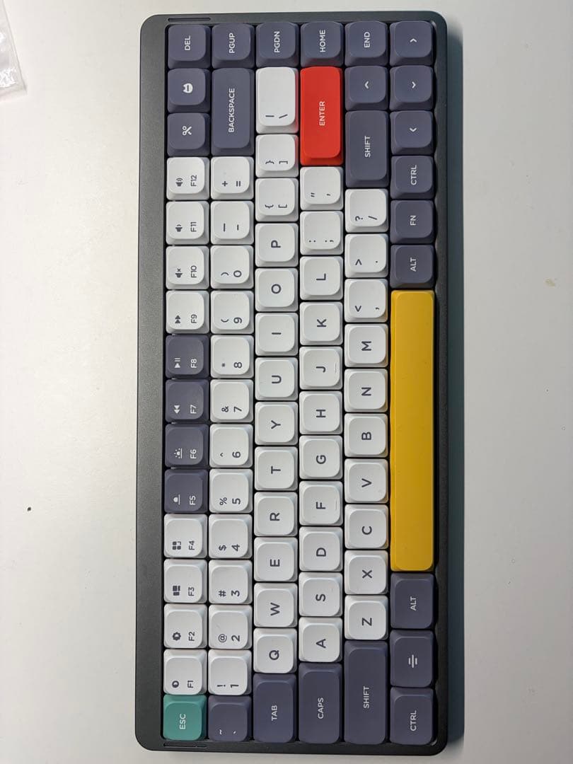 NuPhy Air75 メカニカルキーボード US配列