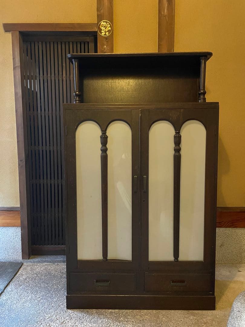 本棚　食器棚　本収納　昭和レトロ　アンティーク　ビンテージ　古民家　古民具