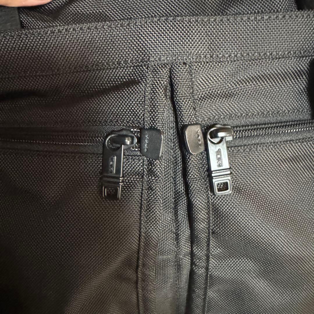 TUMI Alpha Ballistic コンパニオントートバッグ ブラック