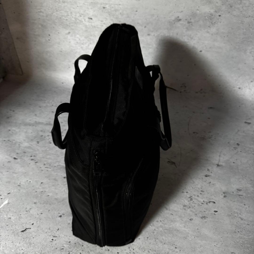 TUMI Alpha Ballistic コンパニオントートバッグ ブラック