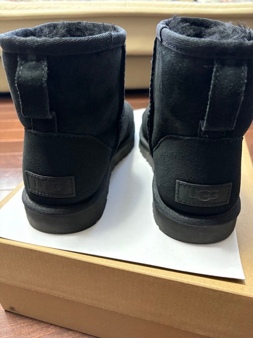 UGG ブラック ムートンブーツ 7 24センチ