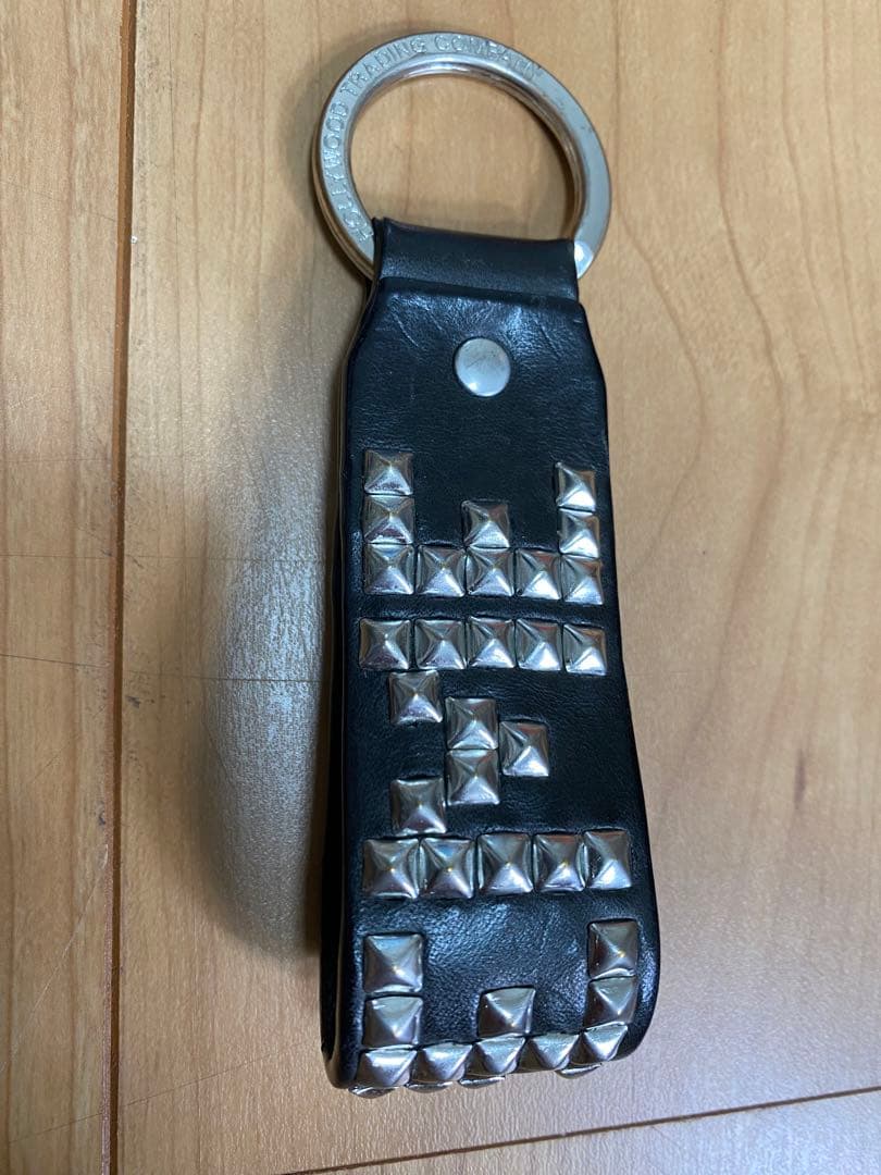 Supreme×HTCスタッズ付きキーホルダー キーリング　シュプリーム