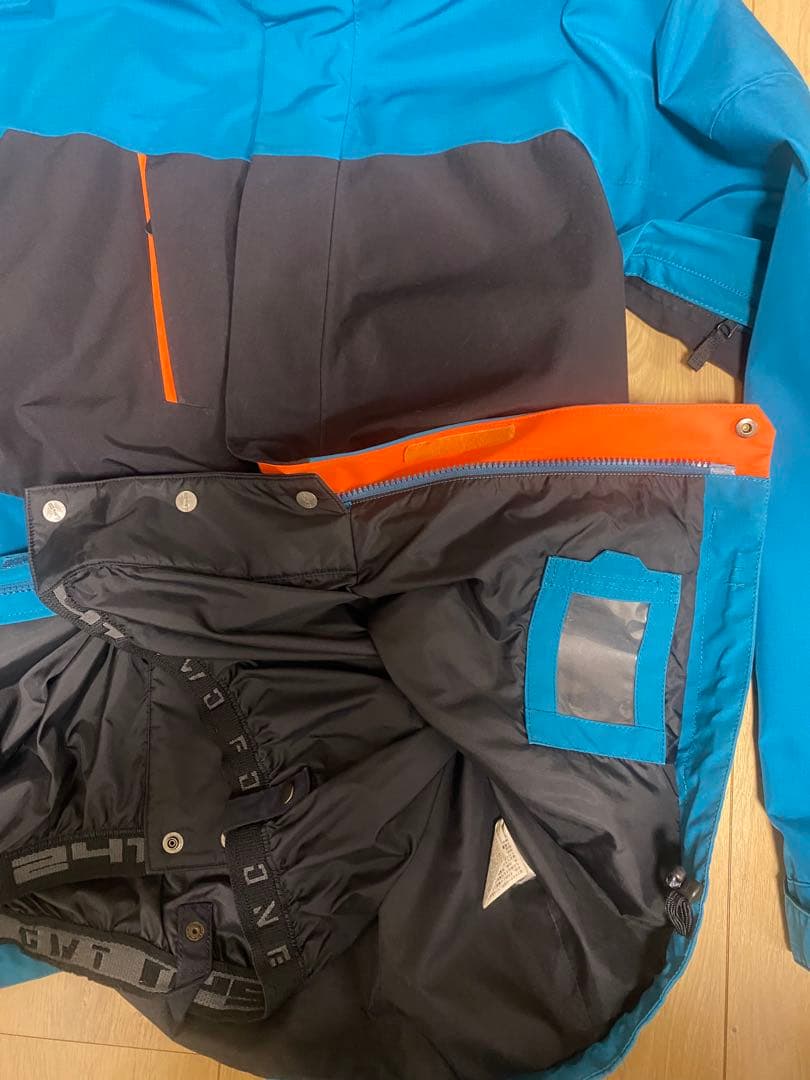 241 GORE-TEX スノーボードウェア　メンズ　Lサイズ