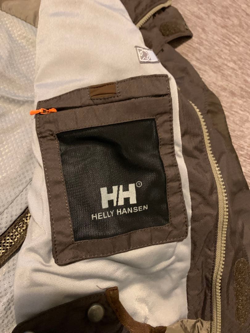 少々難あり　ヘリーハンセン　スキー　スノボ　ウエア　M