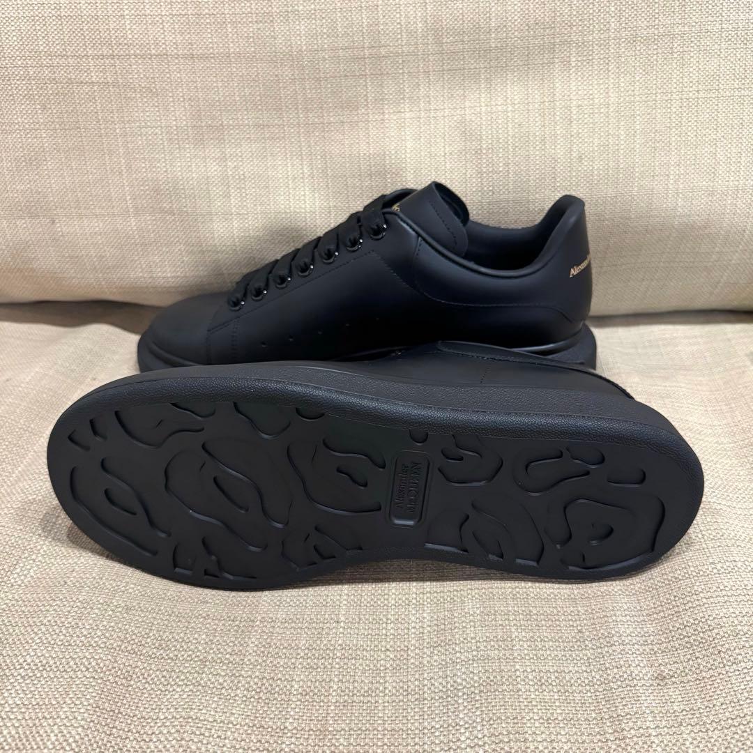 【Asako】黒x黒 アレキサンダーマックイーン スニーカー