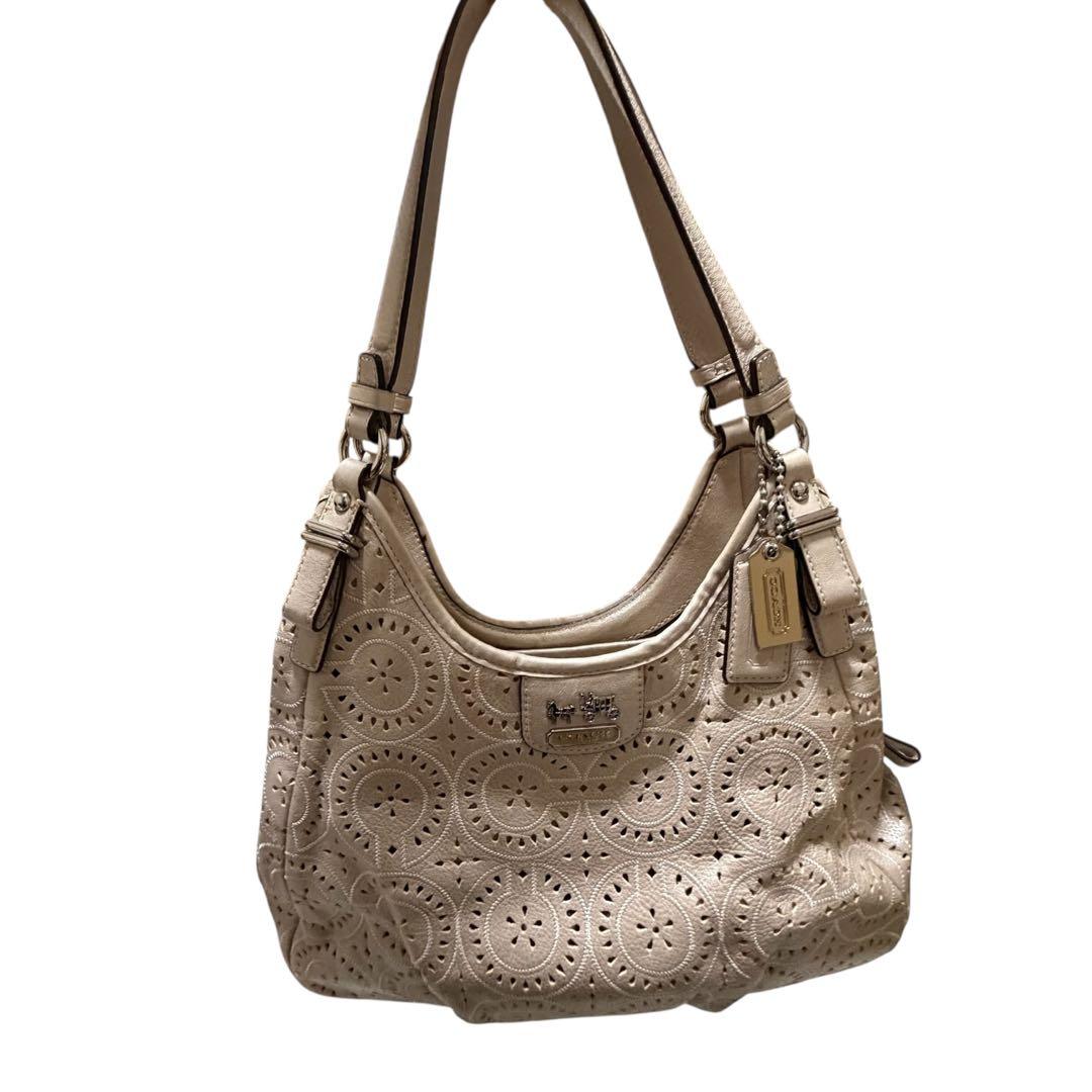 COACH コーチ レザー パンチング ホーボーバッグ ピンクベージュ 美品