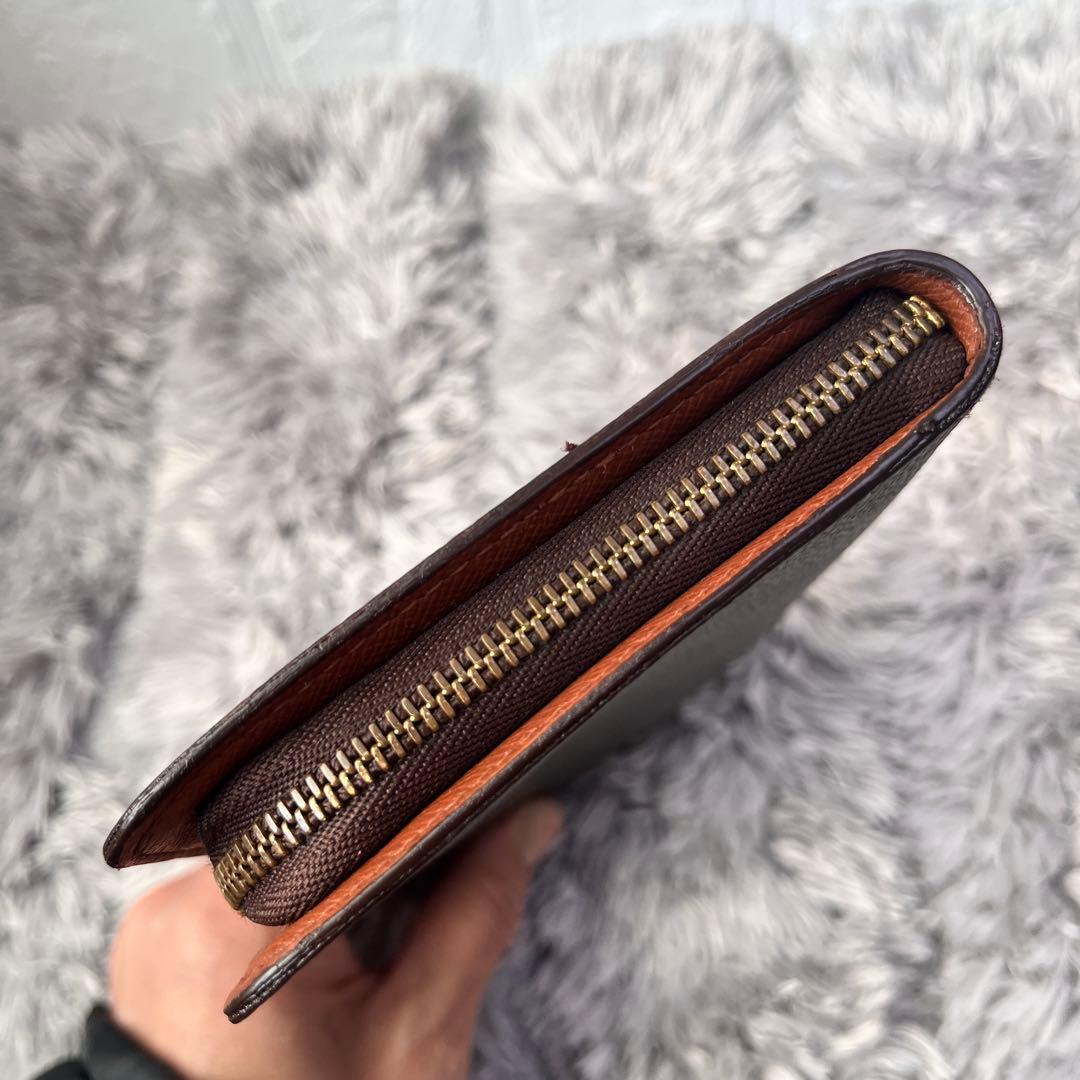 ルイヴィトン　ポルトモネジップ　モノグラムキャンバス　ラウンドファスナー