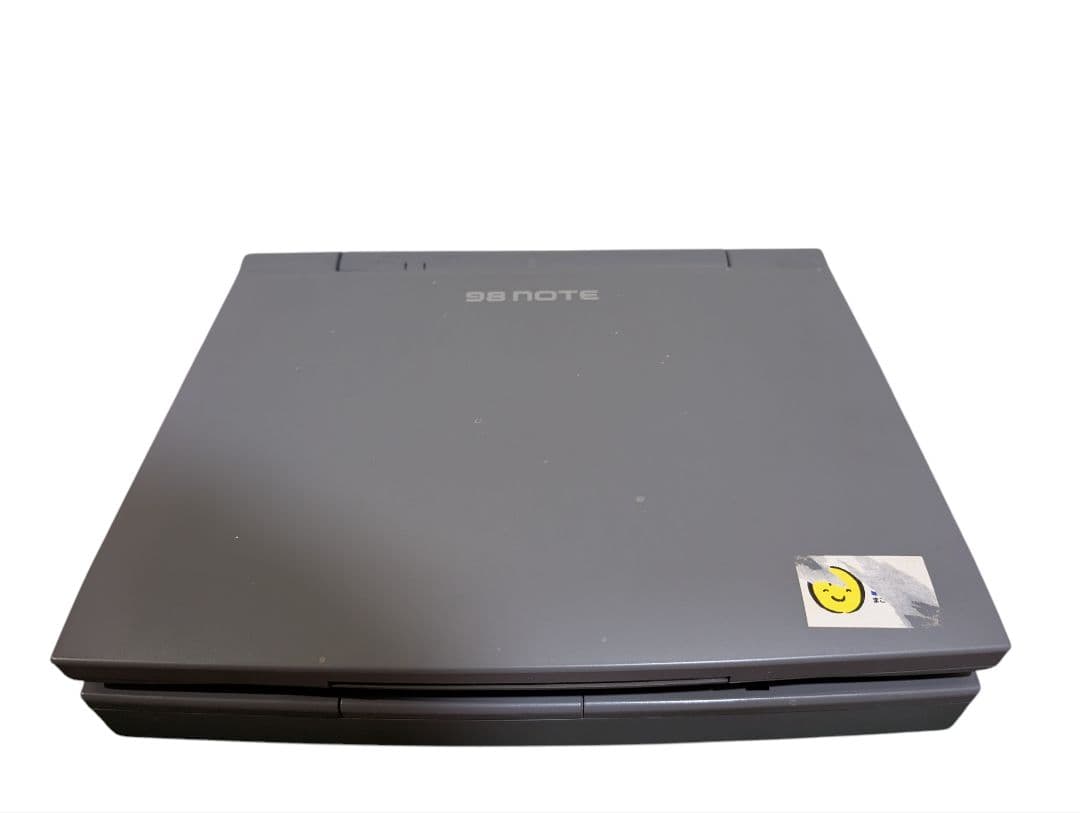 ジャンク　NEC PC-9821 Na7/HC7 ノートPC 本体