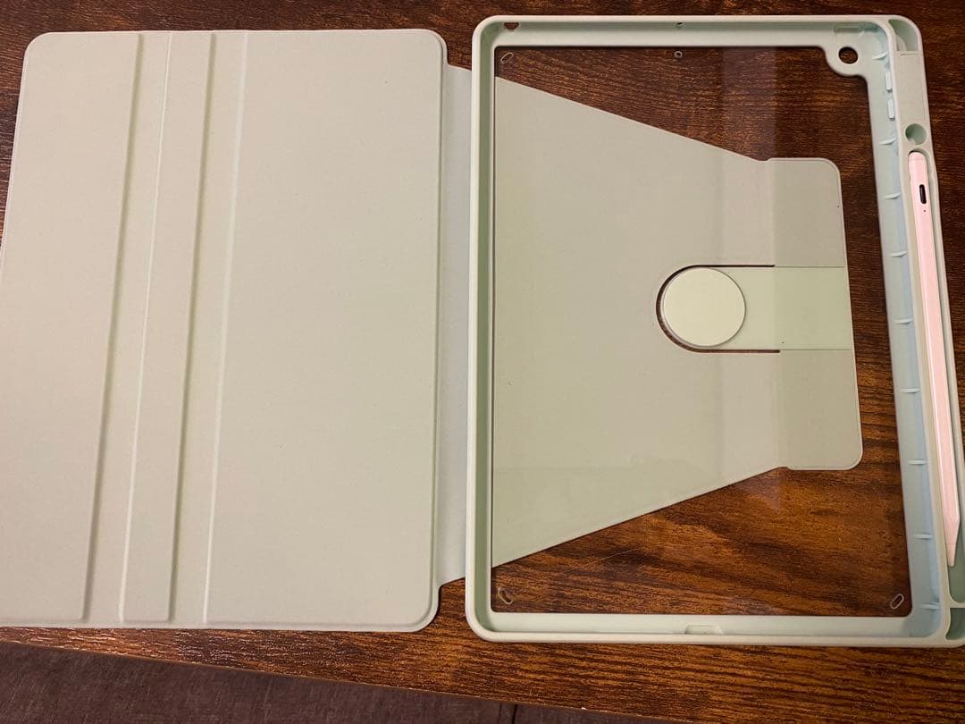 【美品】iPad (第9世代) 64GB バッテリー100% 充電回数14回