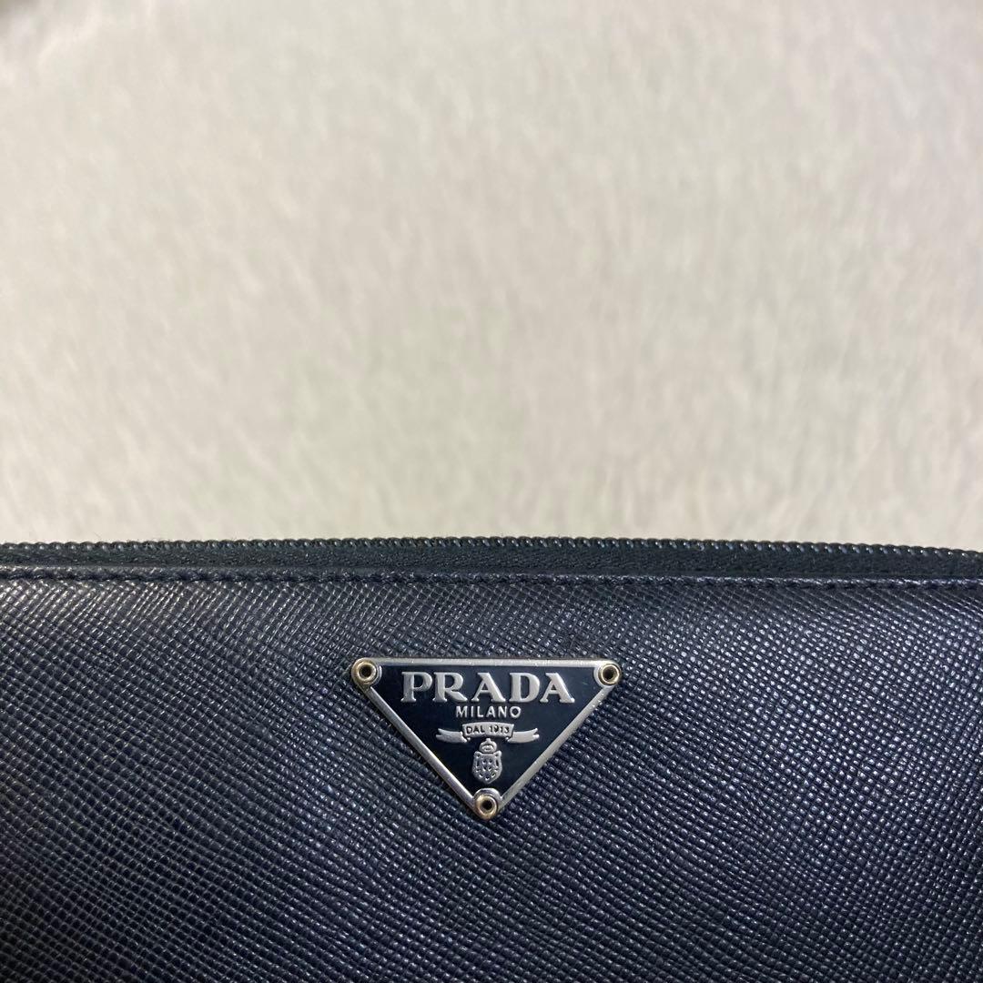 今週限定価格　美品　PRADA プラダ　長財布　ラウンドファスナー　黒　三角ロゴ