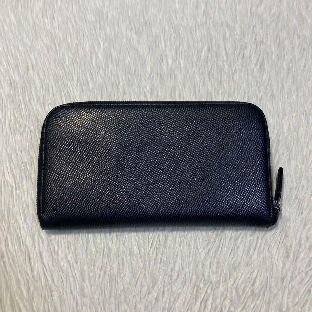 今週限定価格　美品　PRADA プラダ　長財布　ラウンドファスナー　黒　三角ロゴ