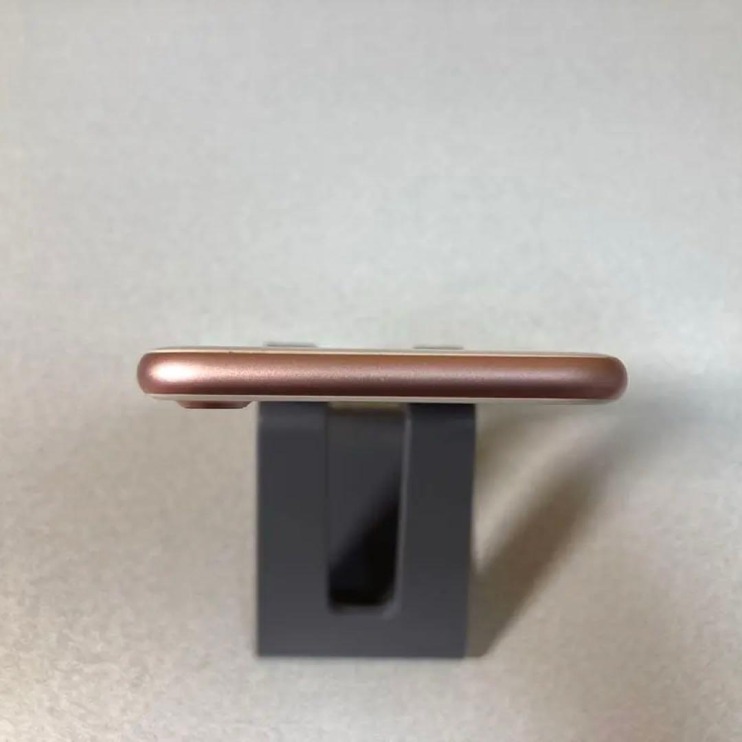 美品 Apple iPhone 7 128GB ローズゴールド