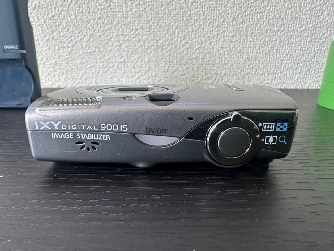 k656 Canon IXY Digital 900IS シルバー　デジカメ