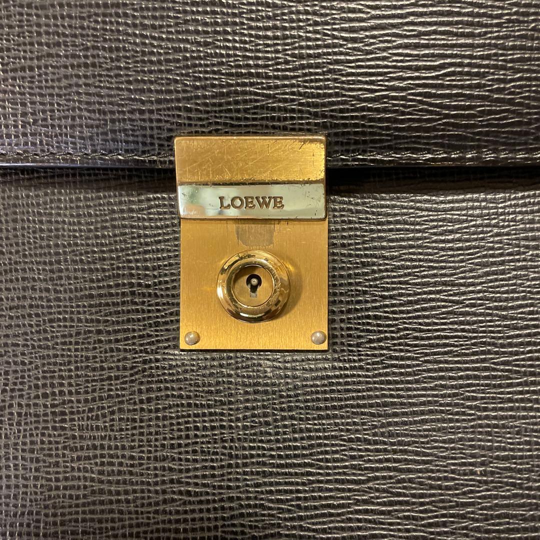 LOEWE ブラック ビジネスバッグ