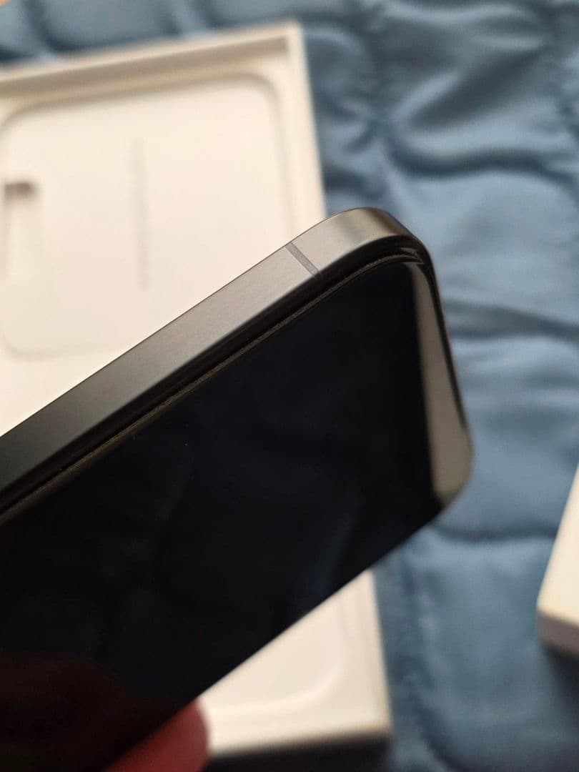 iPhone 15 Pro Max 256GB 　SIMフリー