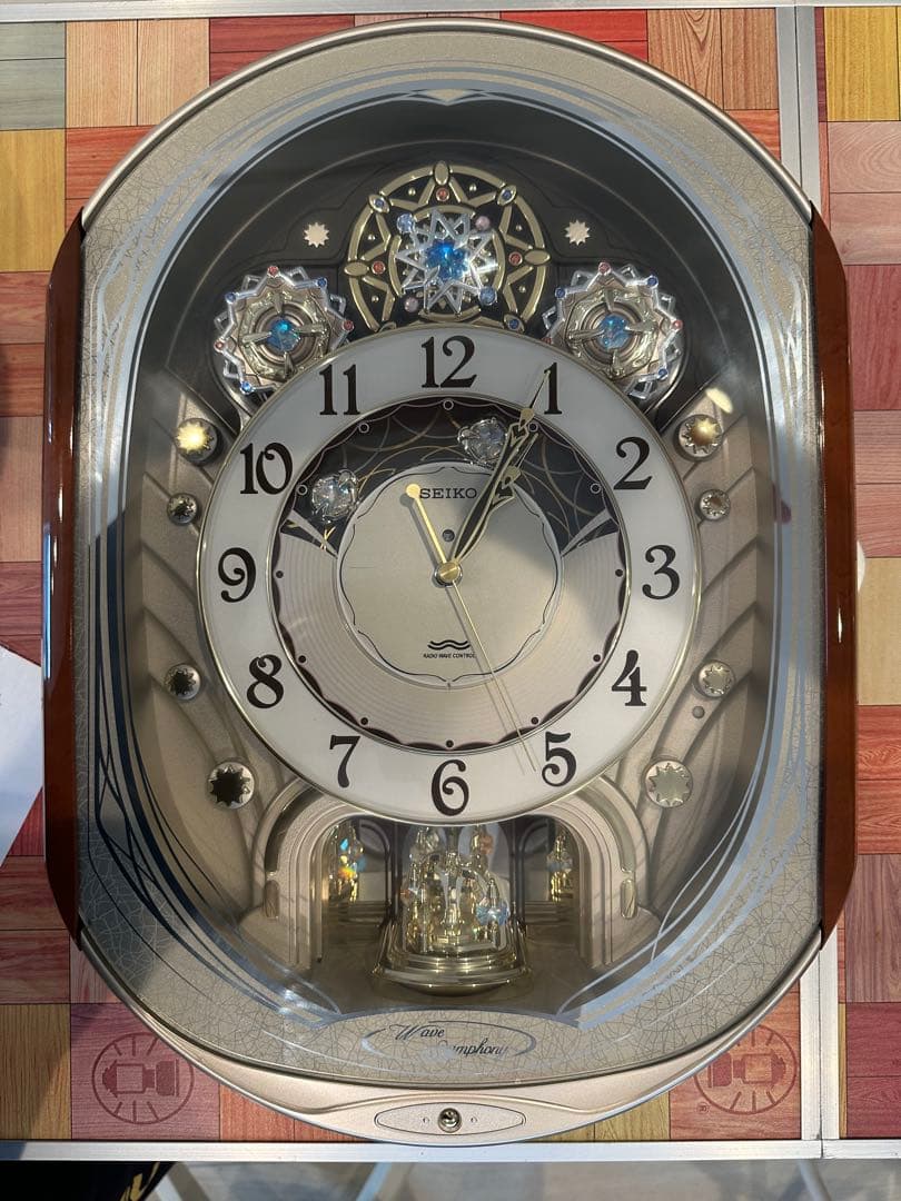 電波からくり時計 ウェーブシンフォニー RE562H