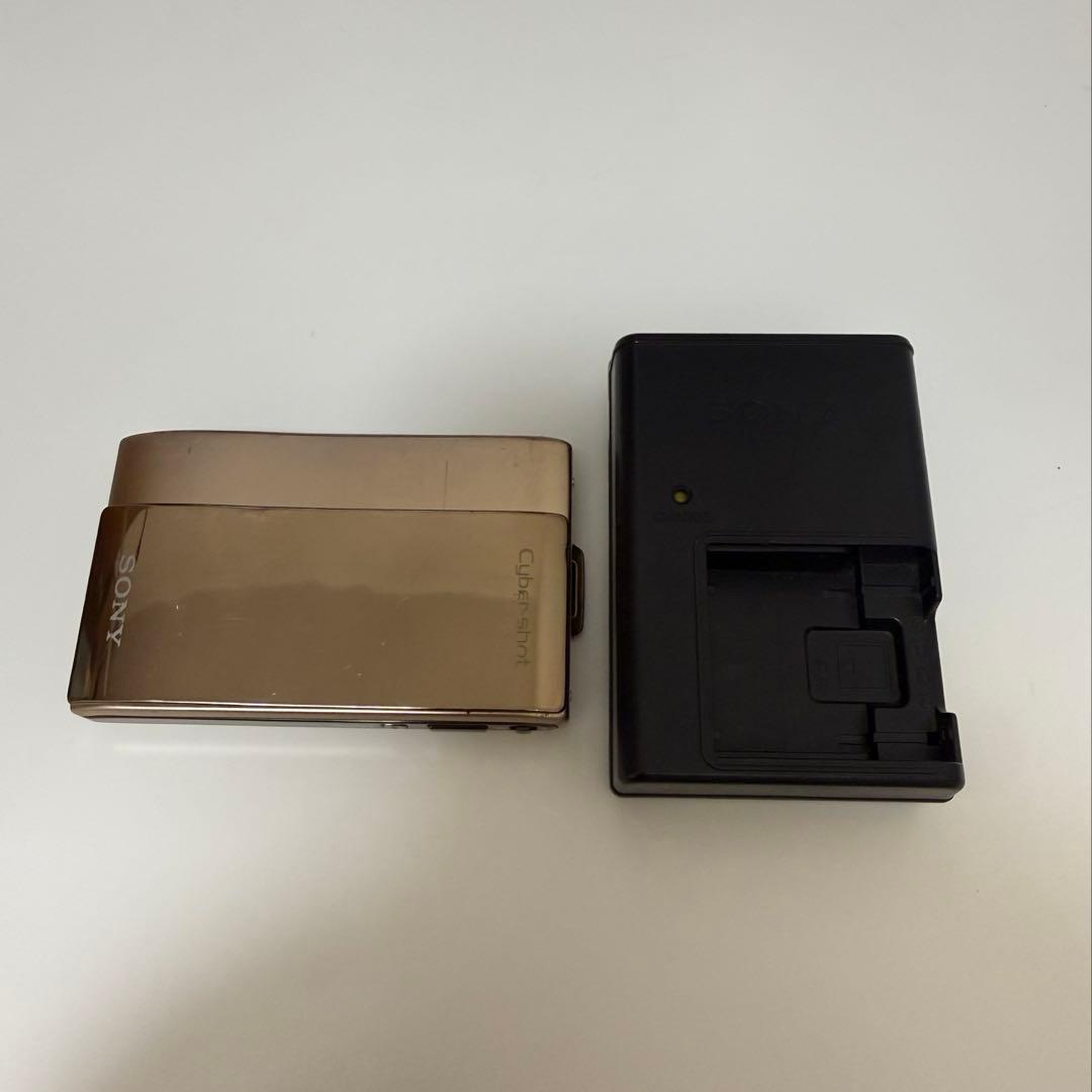 デジカメ　SONY cyber-shot 充電器付き