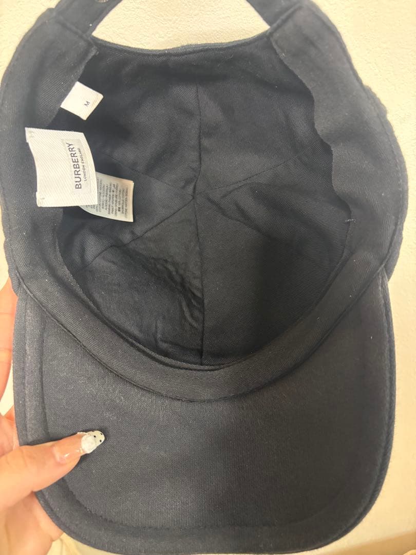 Burberry TBロゴ　キャップ