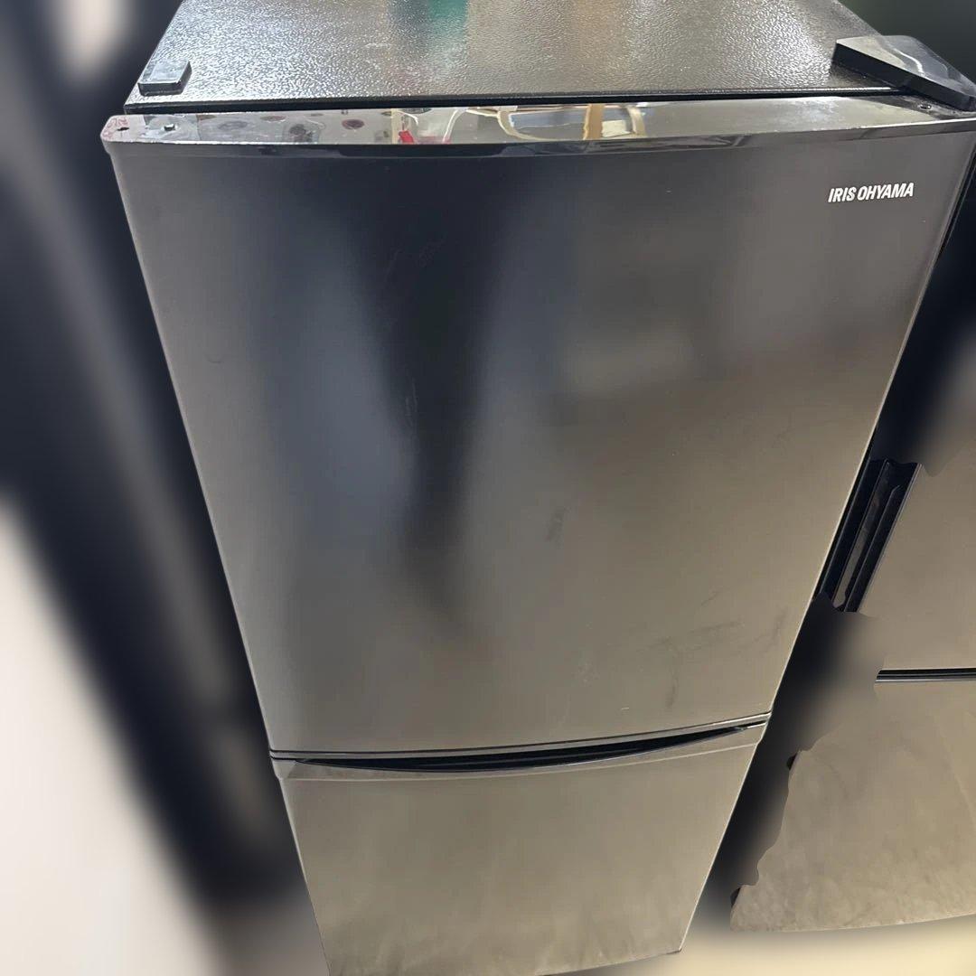 名古屋近郊限定　2023年　アイリスオーヤマ　冷蔵庫　142L 黒