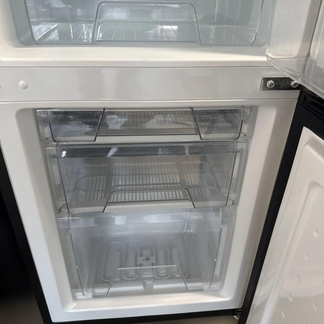 名古屋近郊限定　2023年　アイリスオーヤマ　冷蔵庫　142L 黒