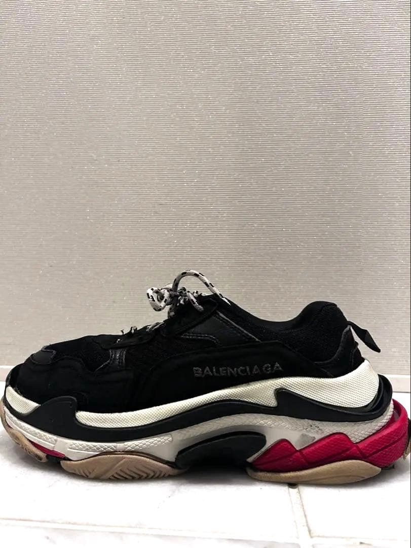 あ*様 BALENCIAGA スニーカー 41ブラック/ホワイト/レッド　トリプ